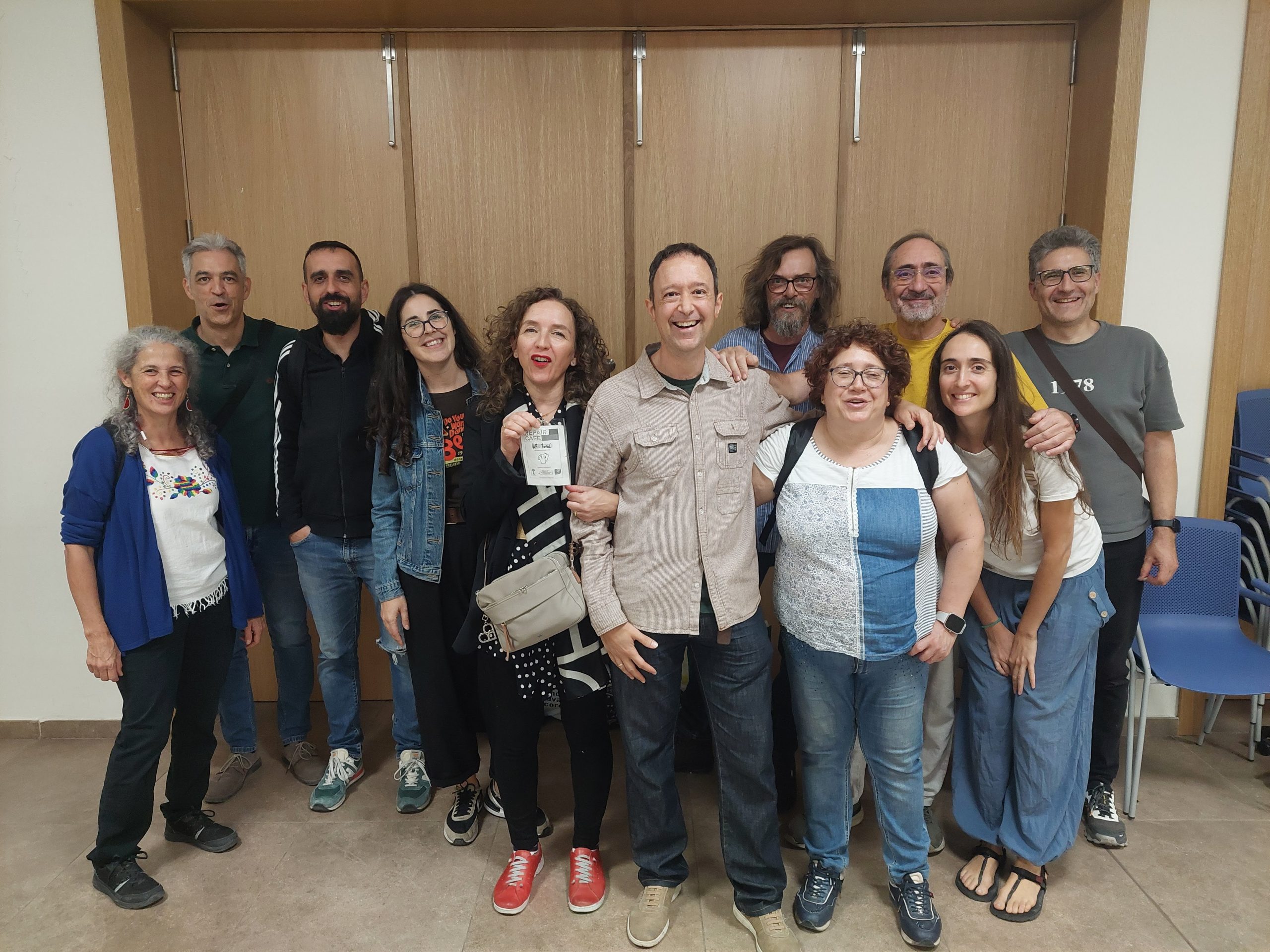El Repair Café empieza curso 2025-2026 el 6 de octubre